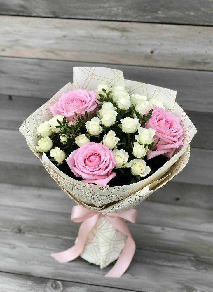 Букет цветов из: Розы в Холм-Жирковский