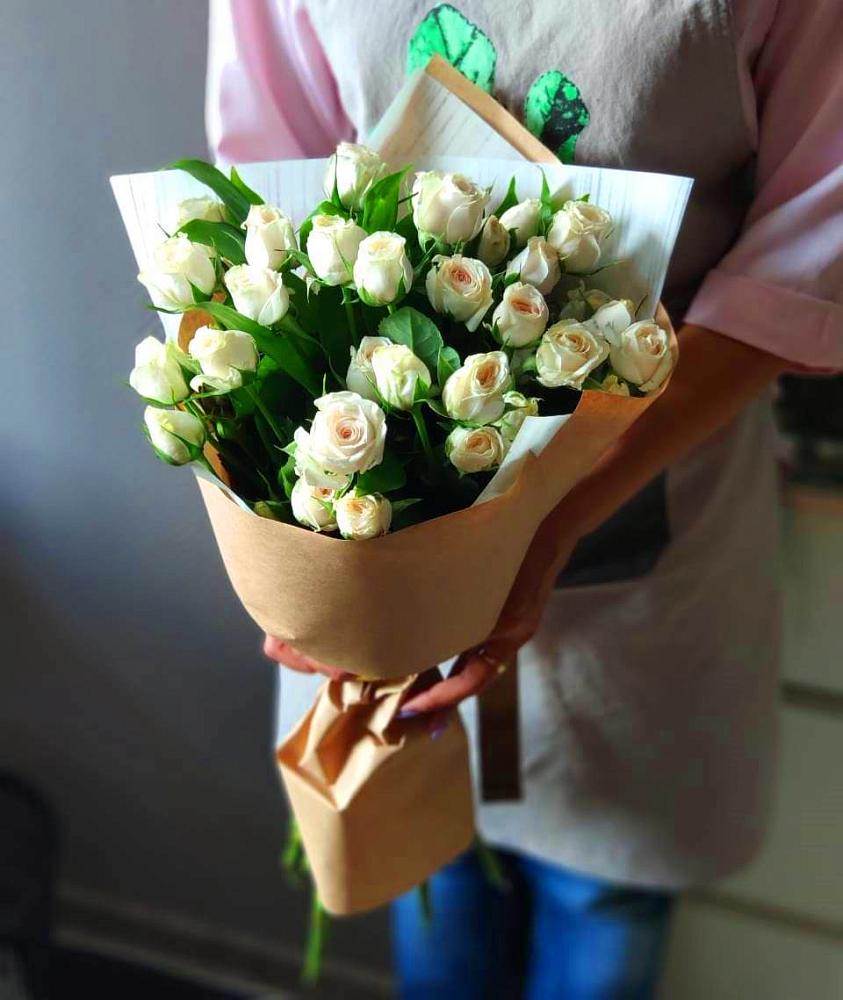 Букет цветов из: Розы в Холм-Жирковский
