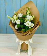 Букет цветов из:  Хризантемы и Лизиантусы #REPLACE_PRED# Холм-Жирковский