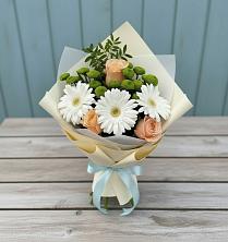 Букет цветов из:  Герберы, Розы и Хризантемы в Холм-Жирковский