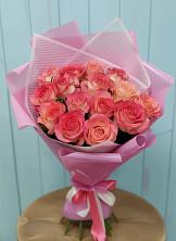 Букет 15 Розовых роз Равель в Холм-Жирковский