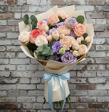 Букет цветов из:  Розы, Лизиантусы и Гвоздики в Холм-Жирковский
